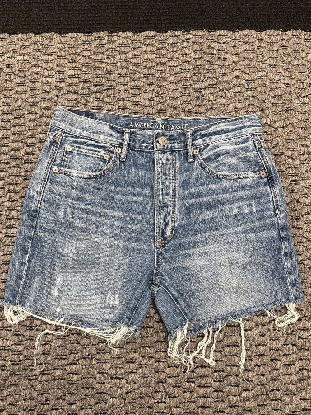 American Eagle Cutoff Denim Shorts Women's Sz 6 Distressed Casual Boho Festival